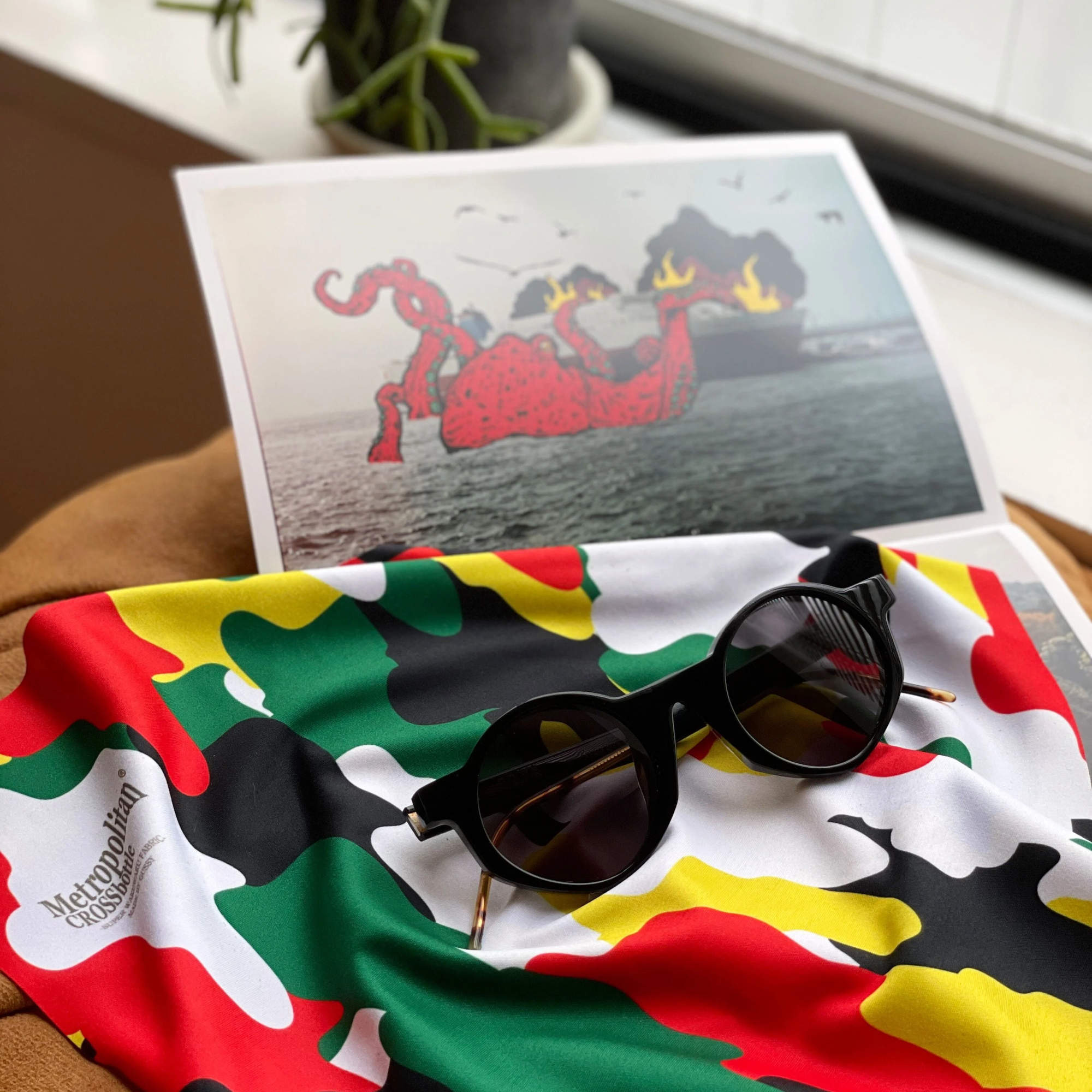 METROPOLITAN CROSSBOTTLE / MCB306