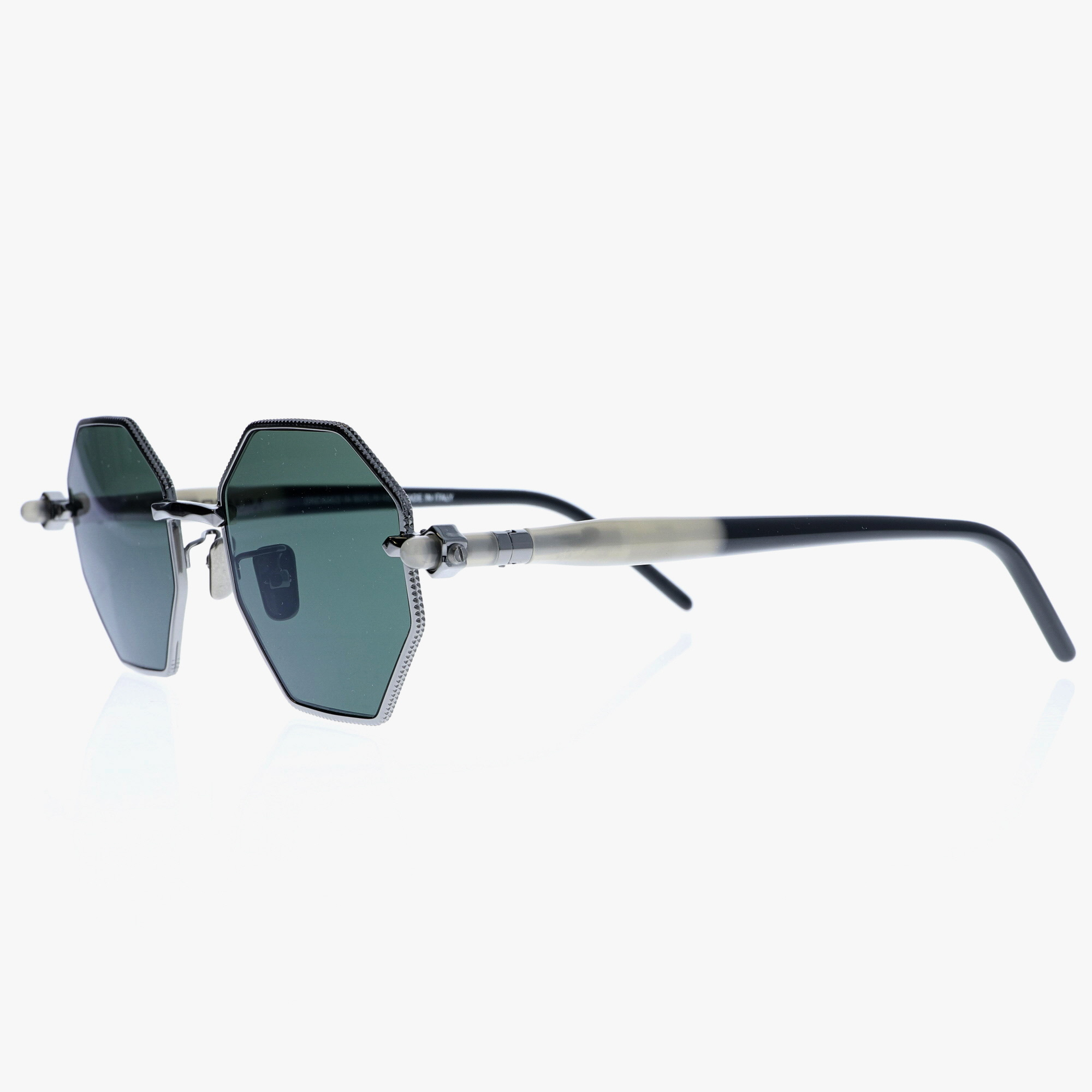 KUBORAUM / P74 / GUNMETAL