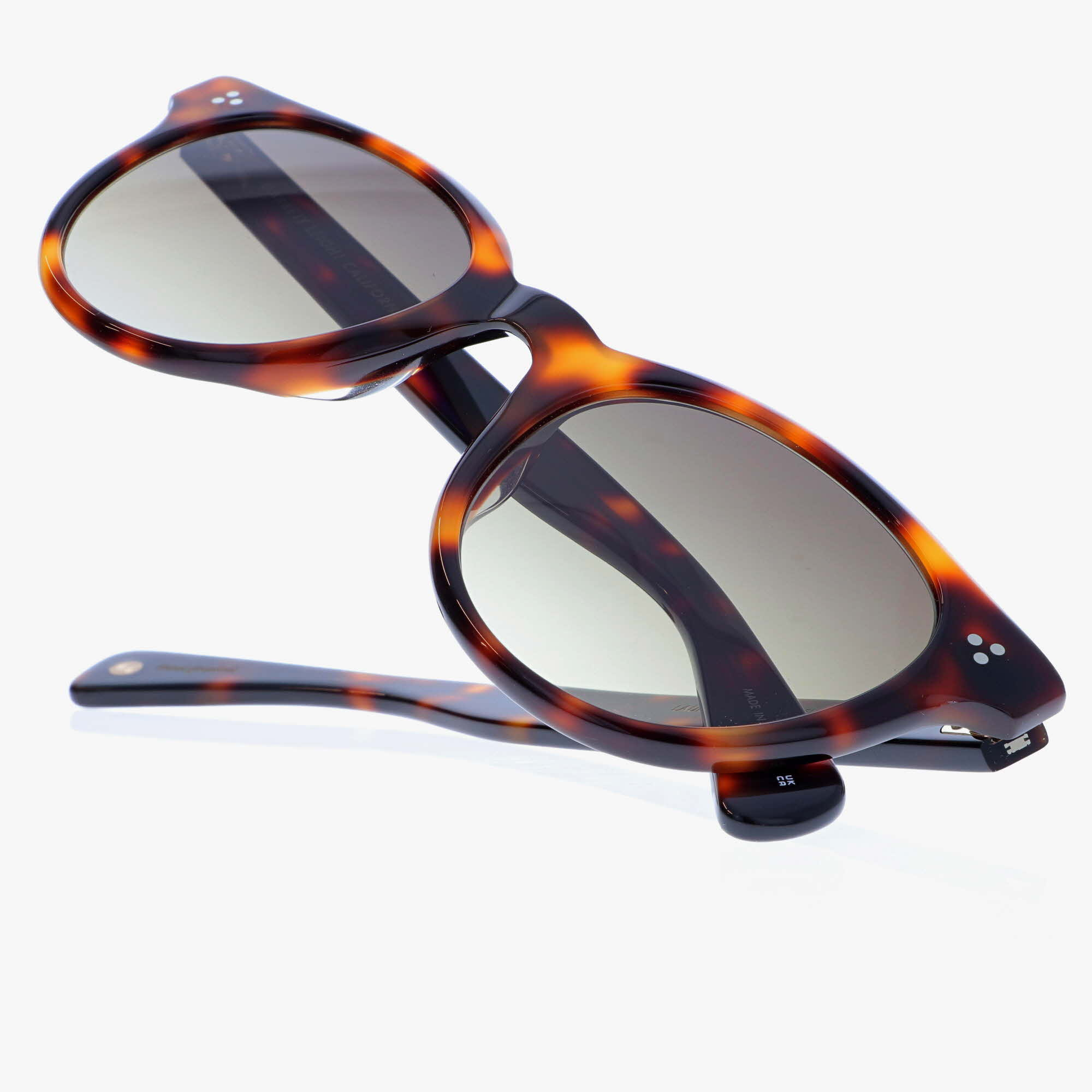GARRETT LEIGHT / LAURICE SUN / WOODGLEN TORTOISE