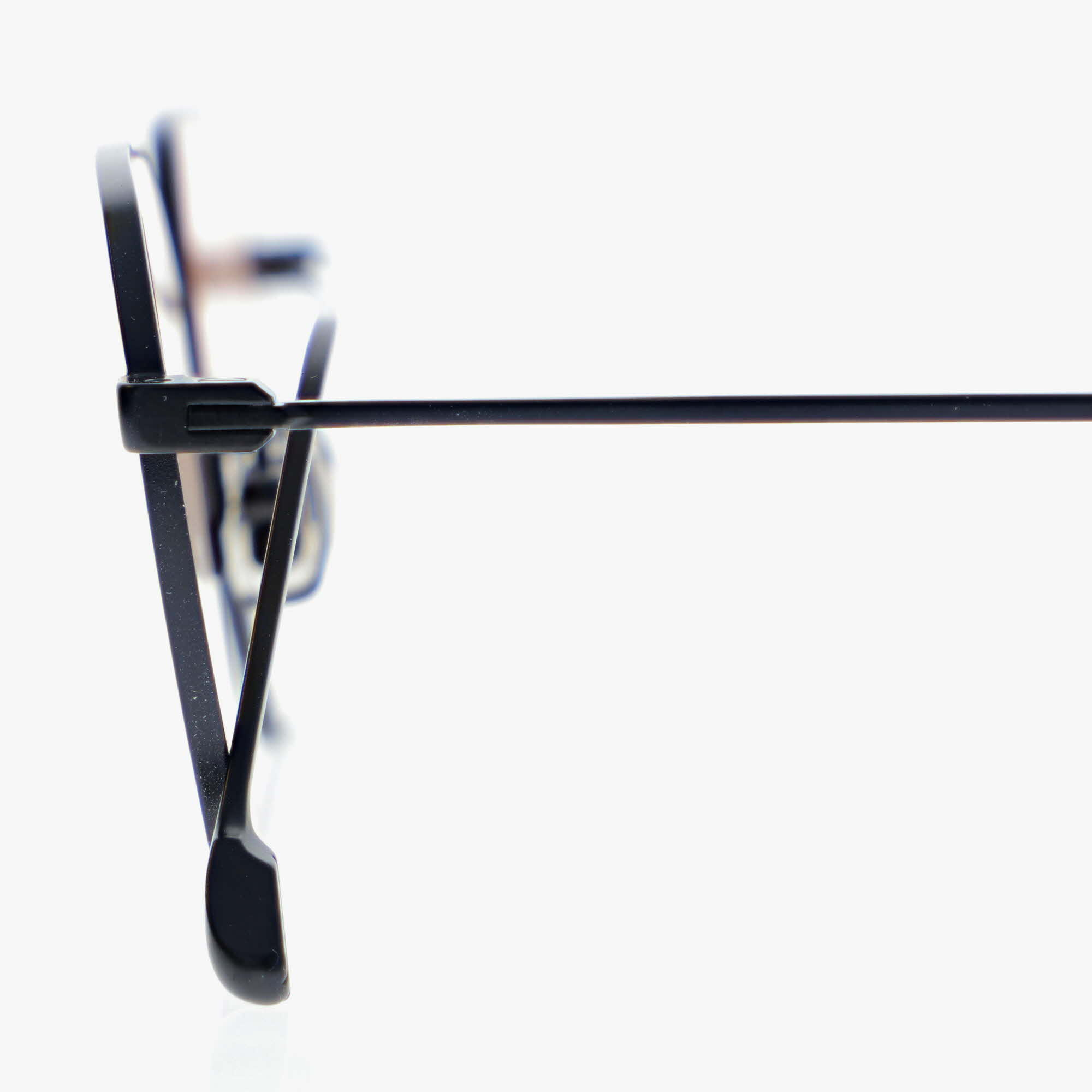 LAZARE STUDIO / MARKOWE / BACK TO BLACK