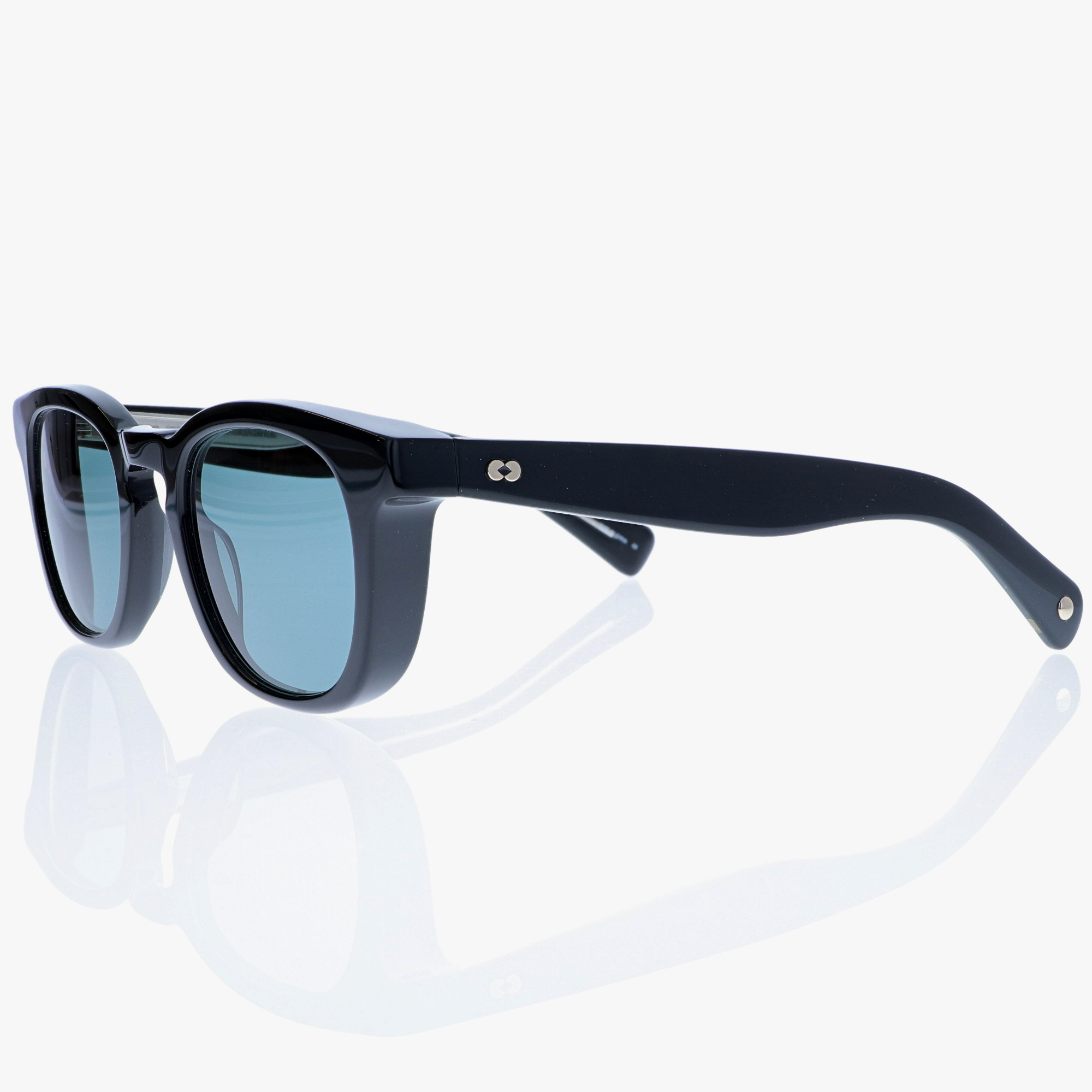 GARRETT LEIGHT / KINNEYX SUN / BLACK
