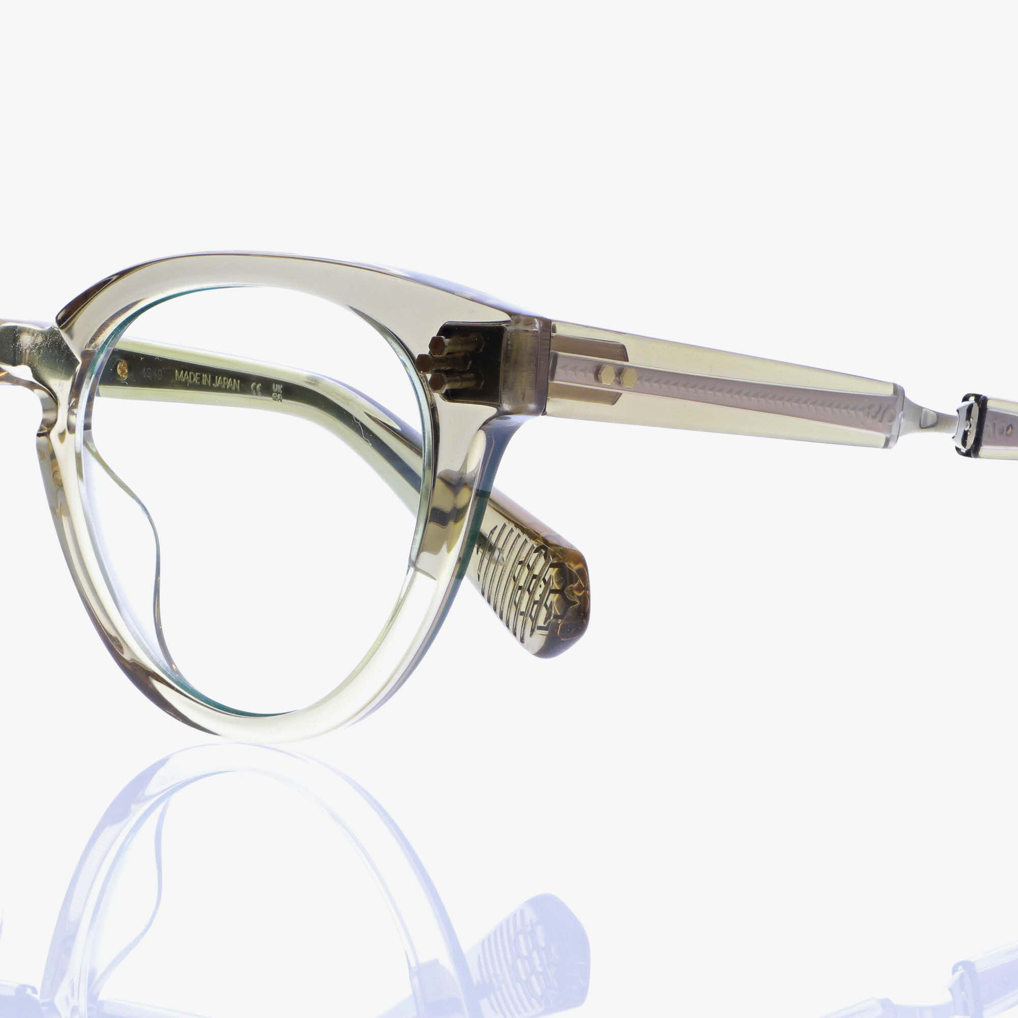 MR. LEIGHT / AUDREY C / OLIVINE - 12K WHITE GOLD - DEMO MINT