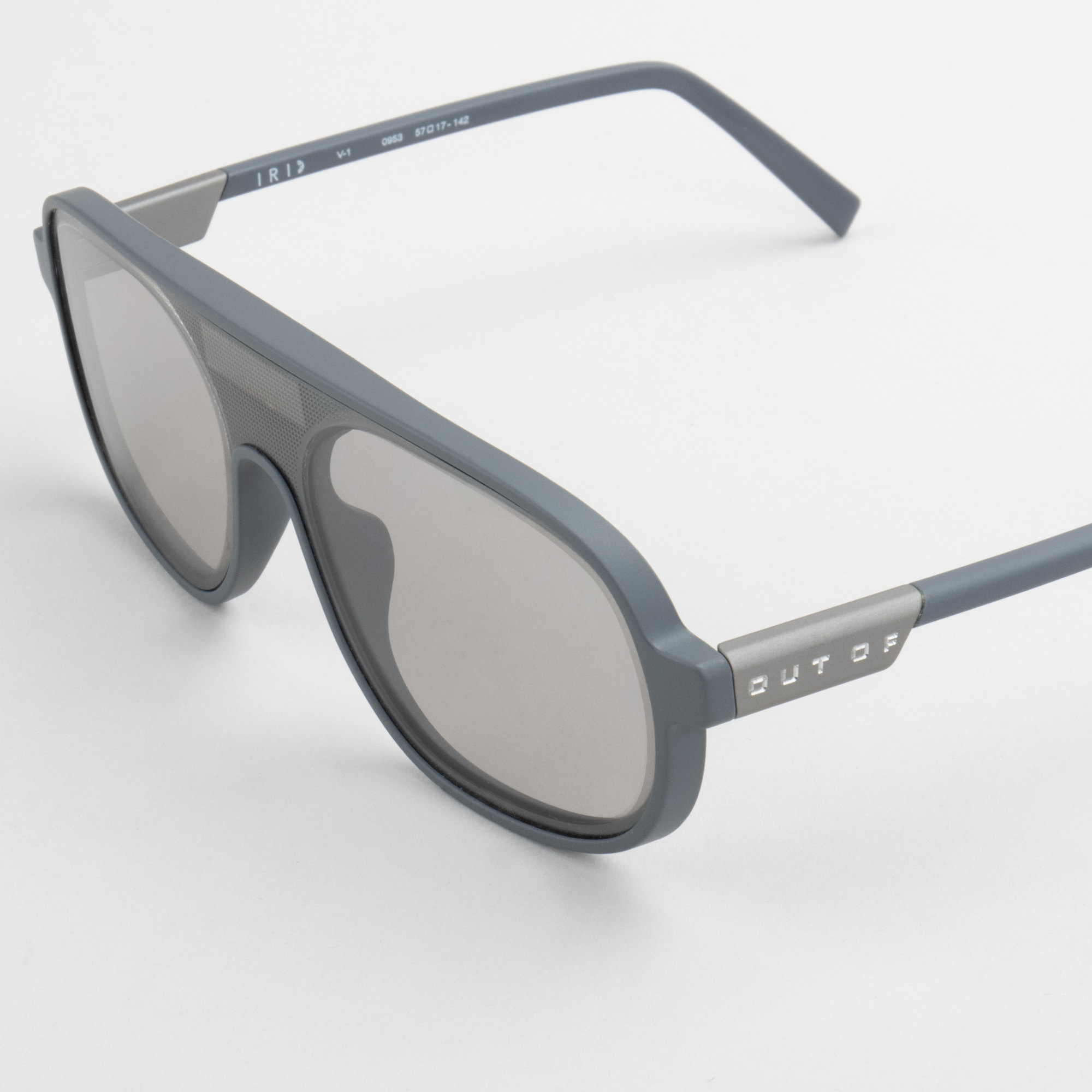 OUT OF / VISION 1 / MATT GRAY SILVER