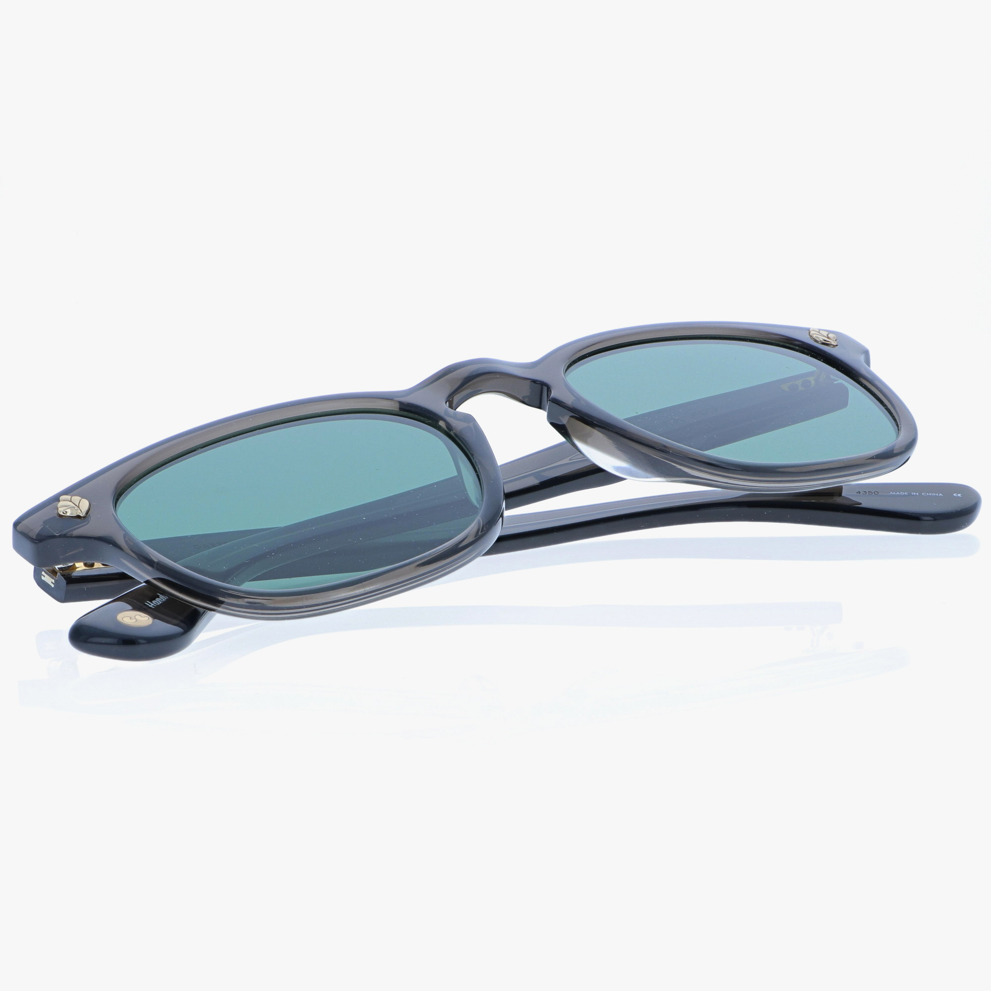 GARRETT LEIGHT / ACE SUN / BLACK GLASS