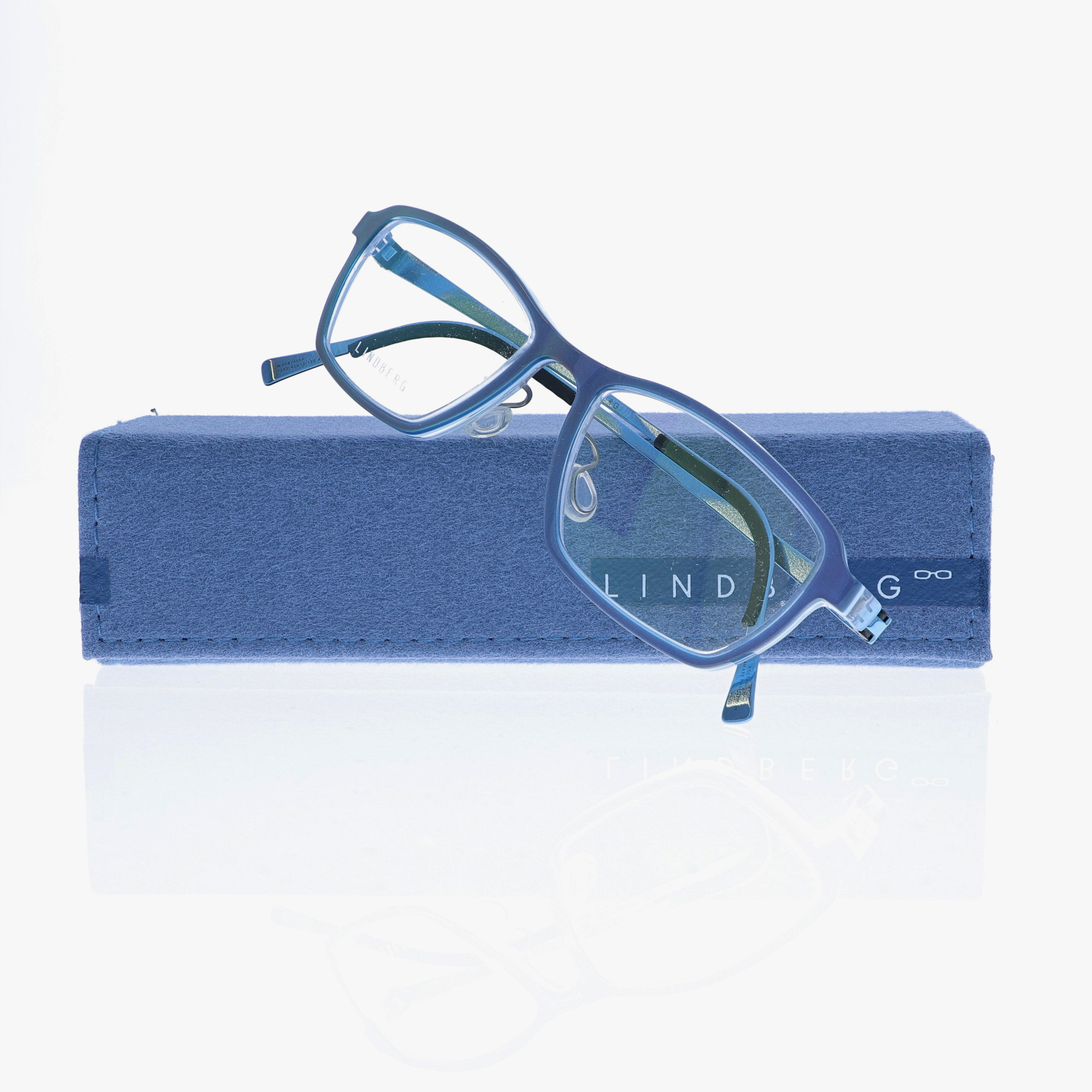 LINDBERG / ACETANIUM 1502 / AD84