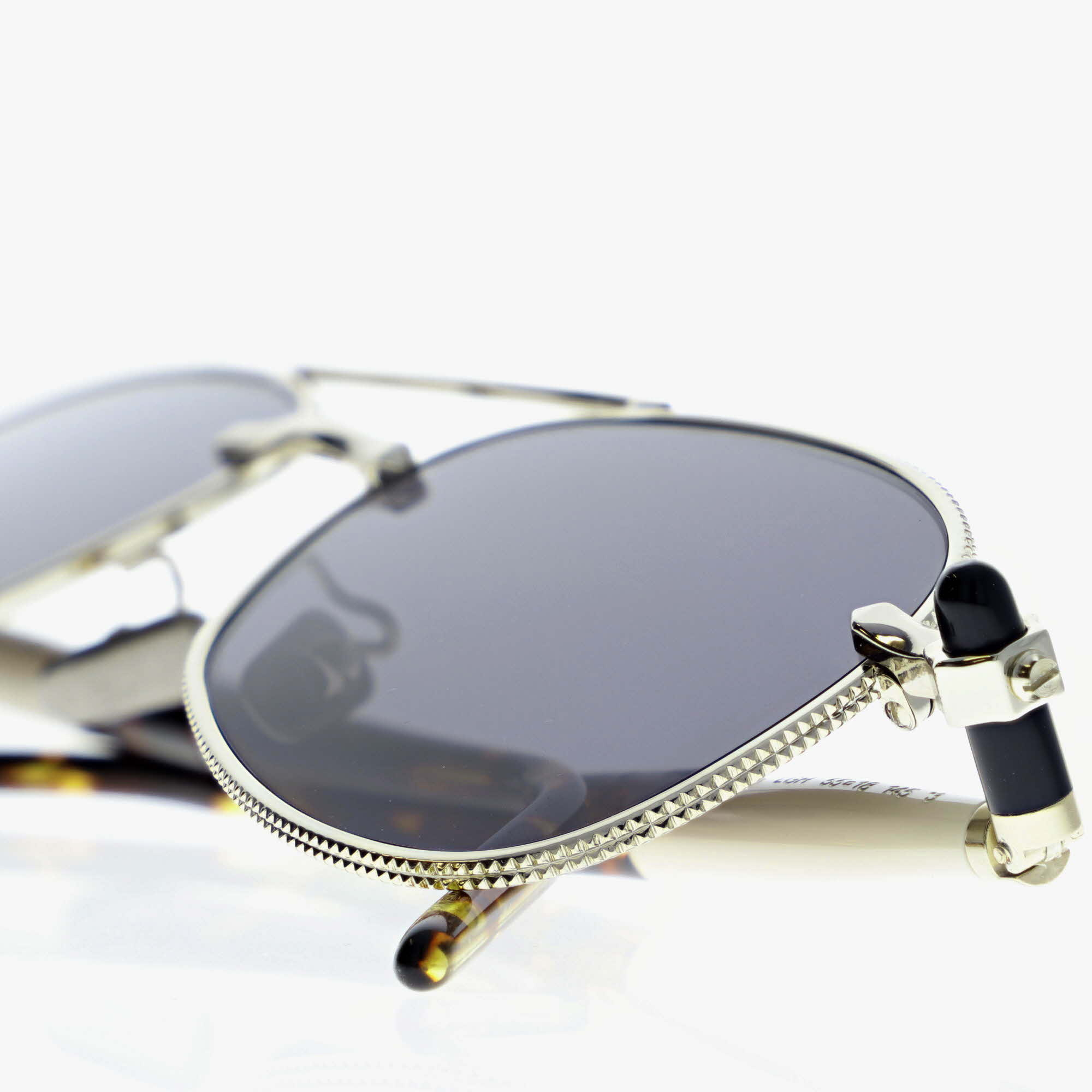 KUBORAUM / P75 / LIGHT GOLD