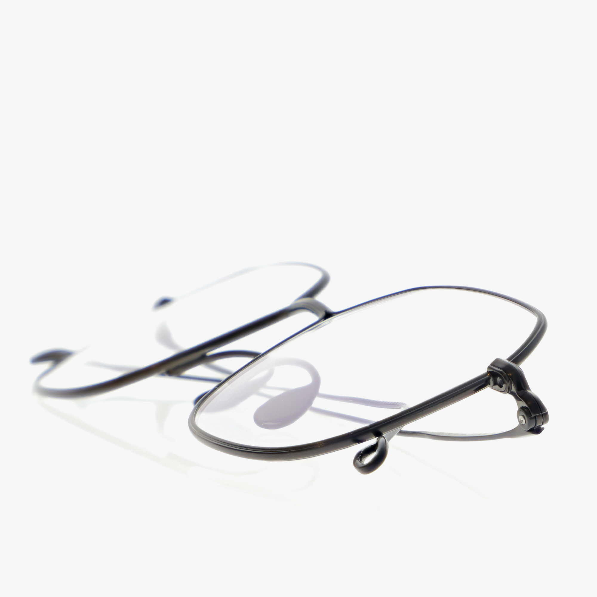 YUICHI TOYAMA / GYÖRGY / BLACK