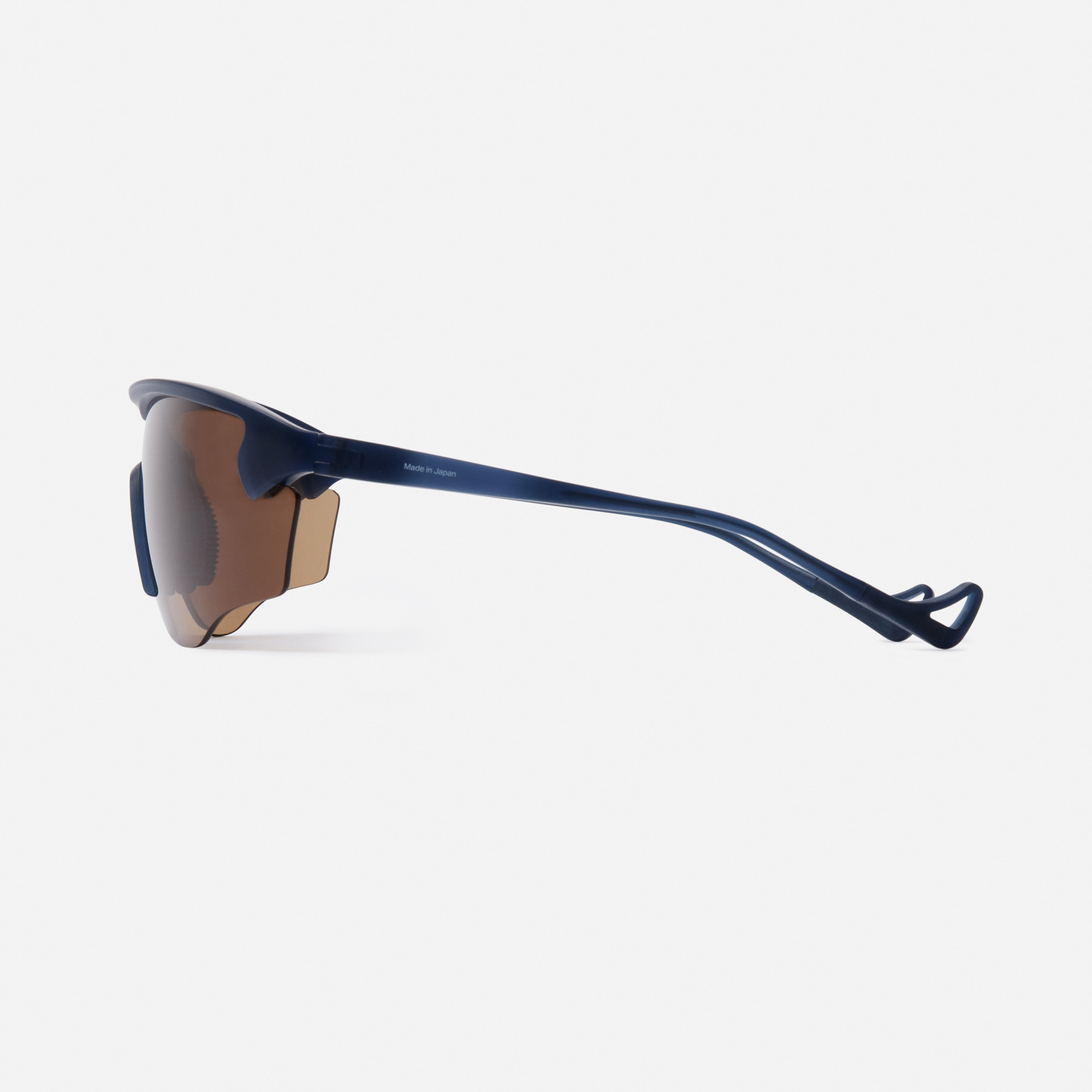 DISTRICT VISION / JUNKA RACER / OBSIDIAN