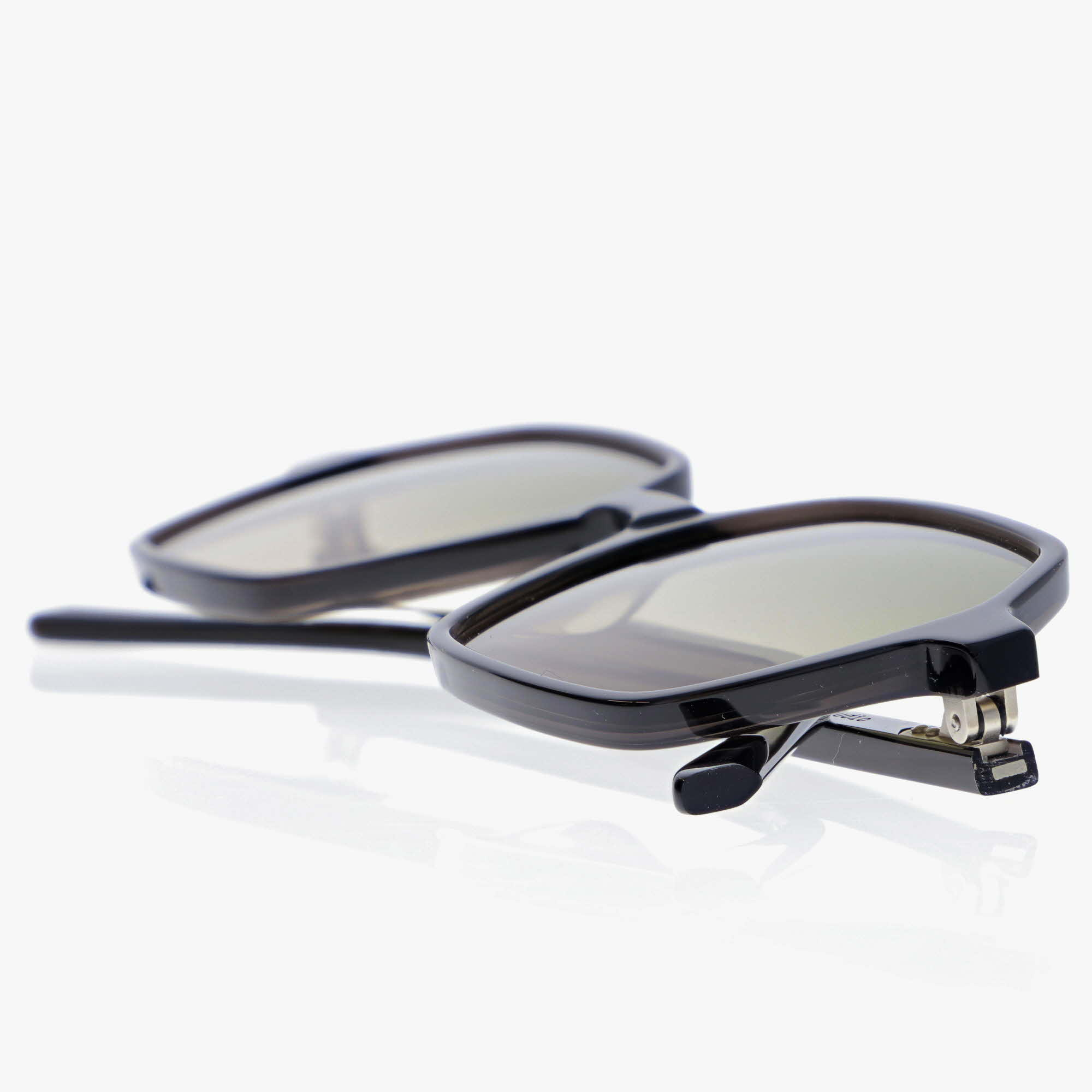 LAZARE STUDIO / BUFALINO / BACK IN BLACK