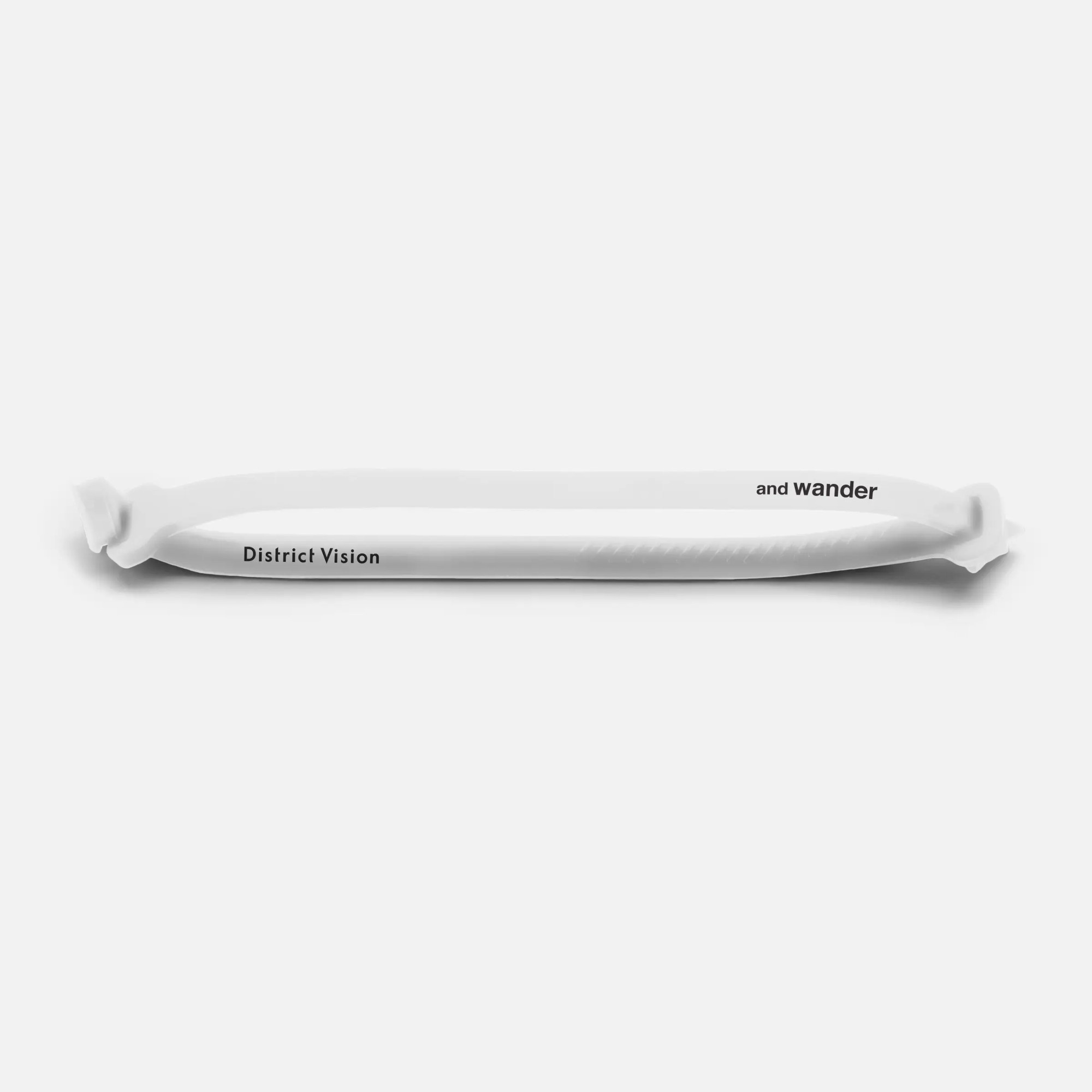 DISTRICT VISION / ADJUSTABLE EYEWEAR STRAP / WHITE