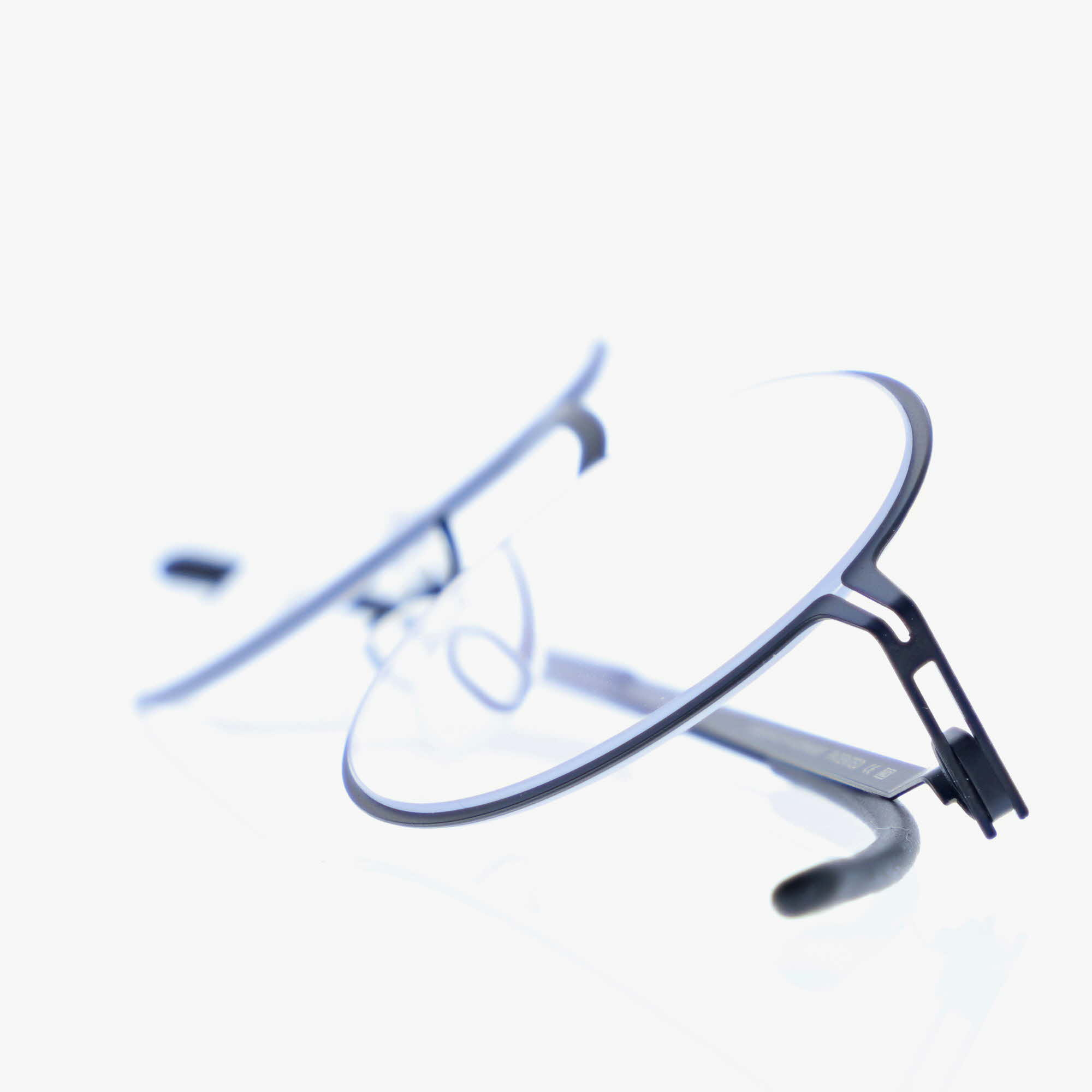 MYKITA / KNUT / BLACK